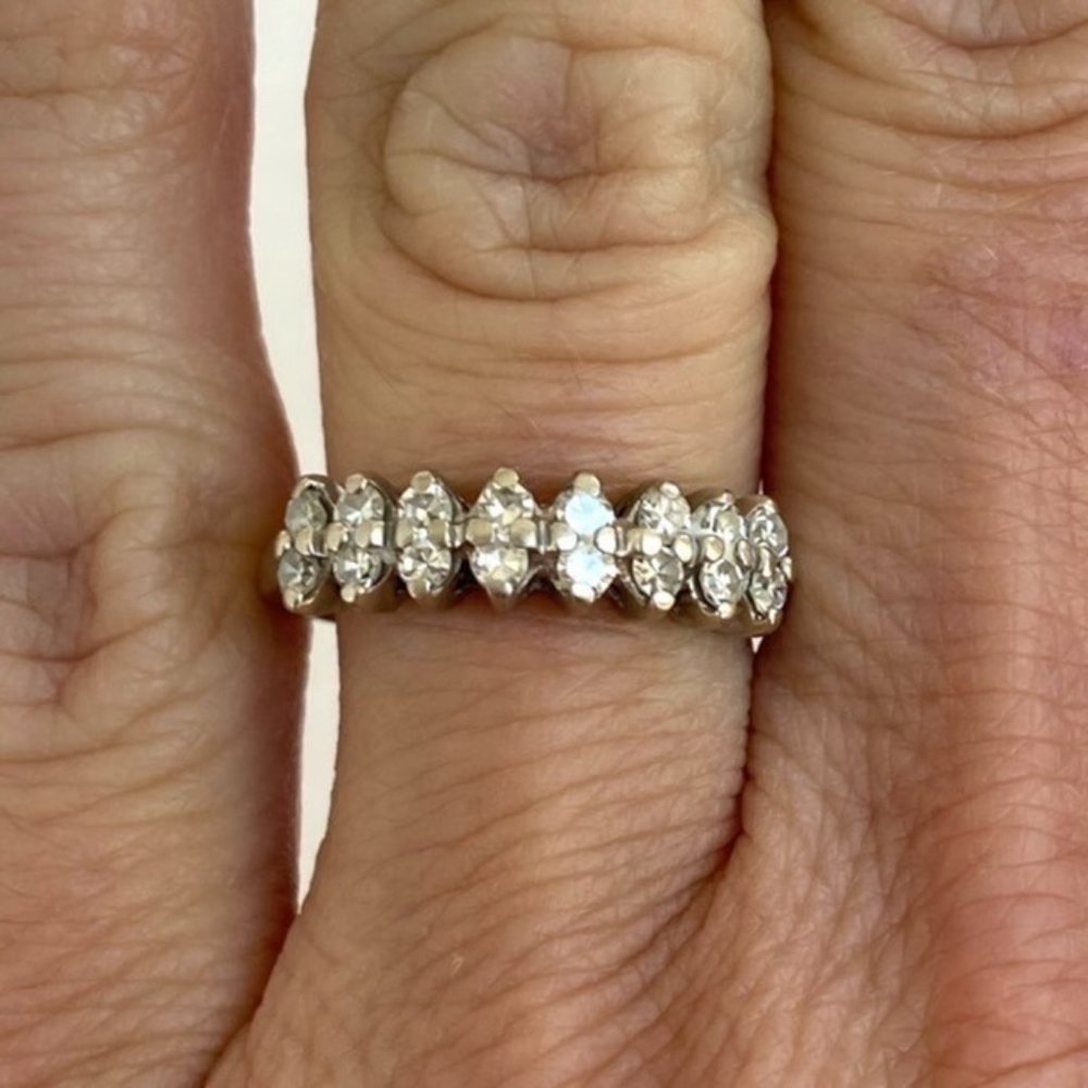 VTG 14K EREV White Gold 16 Stone Round Diamond Wedding Band Ring 5.75 - Picture 6 of 16